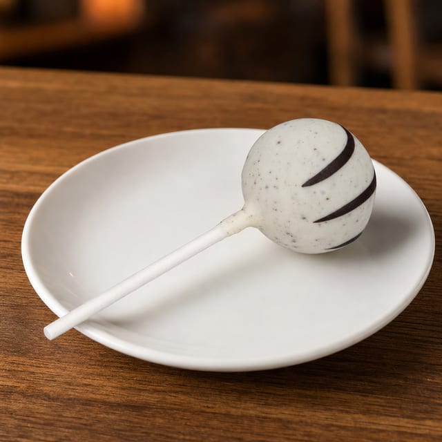Cake pop - Cookies n cream.