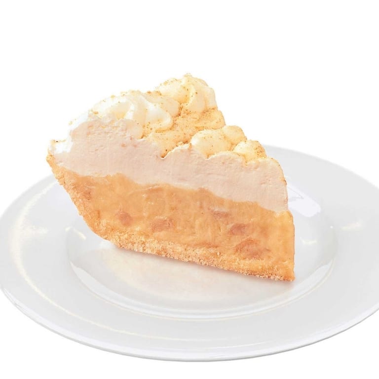 Indulge in Our Irresistible Banana Cream Pie