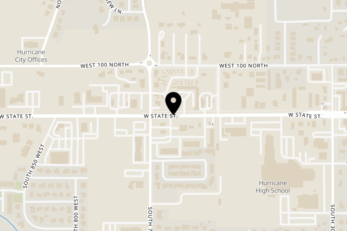 Map showing the location of Rooster Run Cafe on 635 W State St in Hurricane